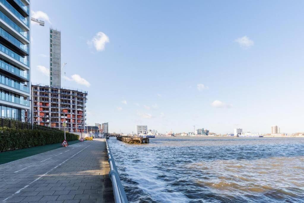 Luxury River Side Penthouse Londres Exterior foto